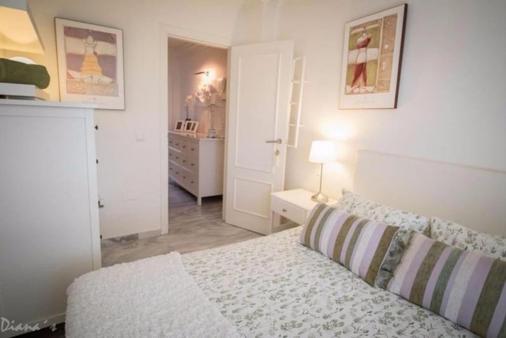Holiday home 023 Enchanting 4 Bed Traditional Townhouse In Costa *