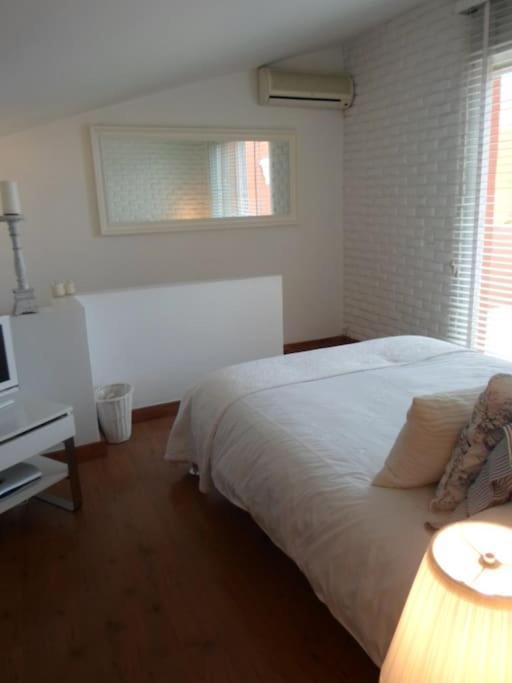 023 Enchanting 4 Bed Traditional Townhouse In Costa Feriehus Benalmádena